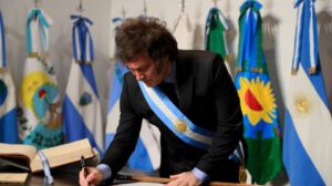 Argentina se retira de la OMS bajo la presidencia de Javier Milei
