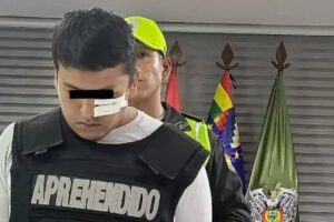 Accidente múltiple en Santa Cruz causado por conductor ebrio