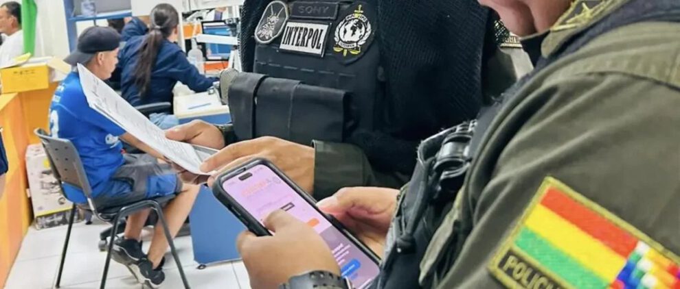 Detención de boliviano con alerta roja de Interpol en Segip