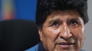 Evo Morales candidatura presidencial con miles de seguidores