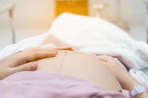 Riña familiar: Mujer embarazada herida por su cuñada