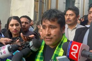 Israel Huaytari solicita licencias desde que dejó la presidencia de la Cámara de Diputados