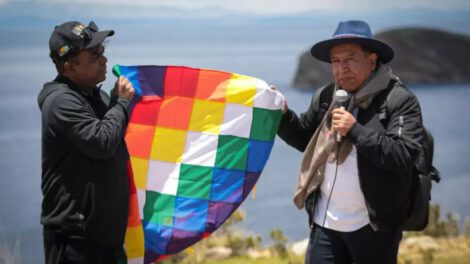 Intercambio cultural Bolivia India en la Isla del Sol