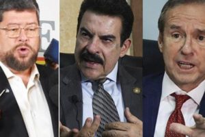 Líderes opositores en Santa Cruz