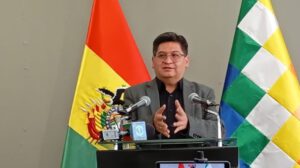 Diálogo sobre derogación del PGE propuesto por Marcelo Montenegro