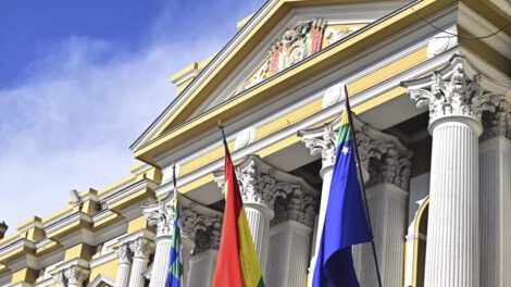 Debate electoral obligatorio en Bolivia