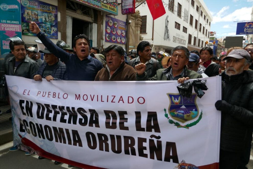 Protesta en Oruro por la economía