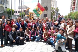Homenaje de residentes orureños en La Paz por la Revolución del 10 de Febrero