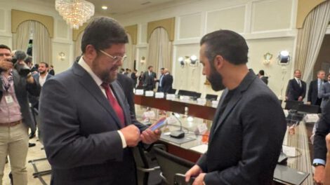 Samuel Doria Medina se reúne con Nayib Bukele sobre el futuro regional