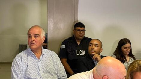 Gustavo Penadés regresa a prisión preventiva por delitos sexuales contra menores