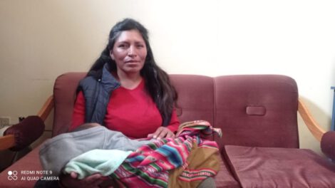 Madre orureña asaltada en Perú busca apoyo tras calvario