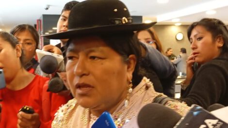 Reelección de Luis Arce respaldada por alcaldes paceños