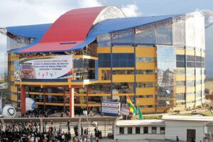 ampliado extraordinario del MAS en Coliseo Héroes de Octubre