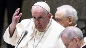 Papa Francisco hospitalización por bronquitis