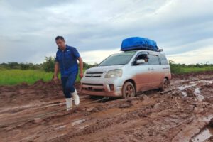 Emergencia municipal en Huacaraje por mal estado de caminos