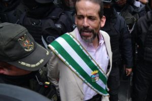 Luis Fernando Camacho permanece en detención preventiva
