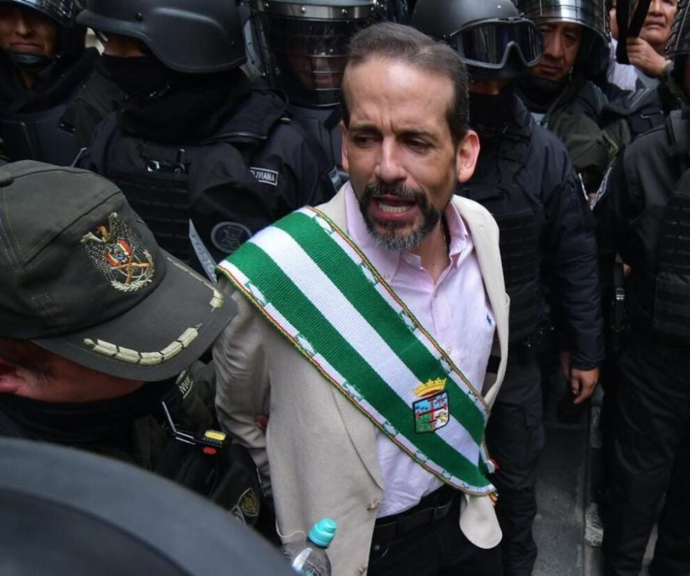 Luis Fernando Camacho permanece en detención preventiva