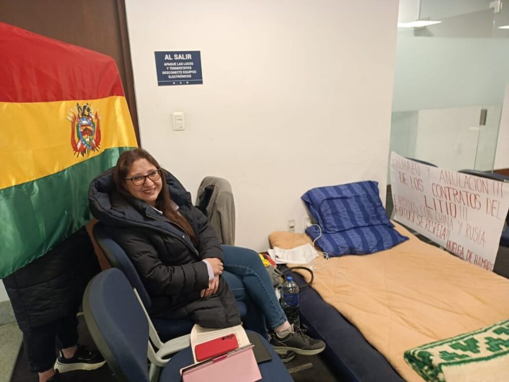 Huelga de hambre Mónica Torres contra contratos de litio