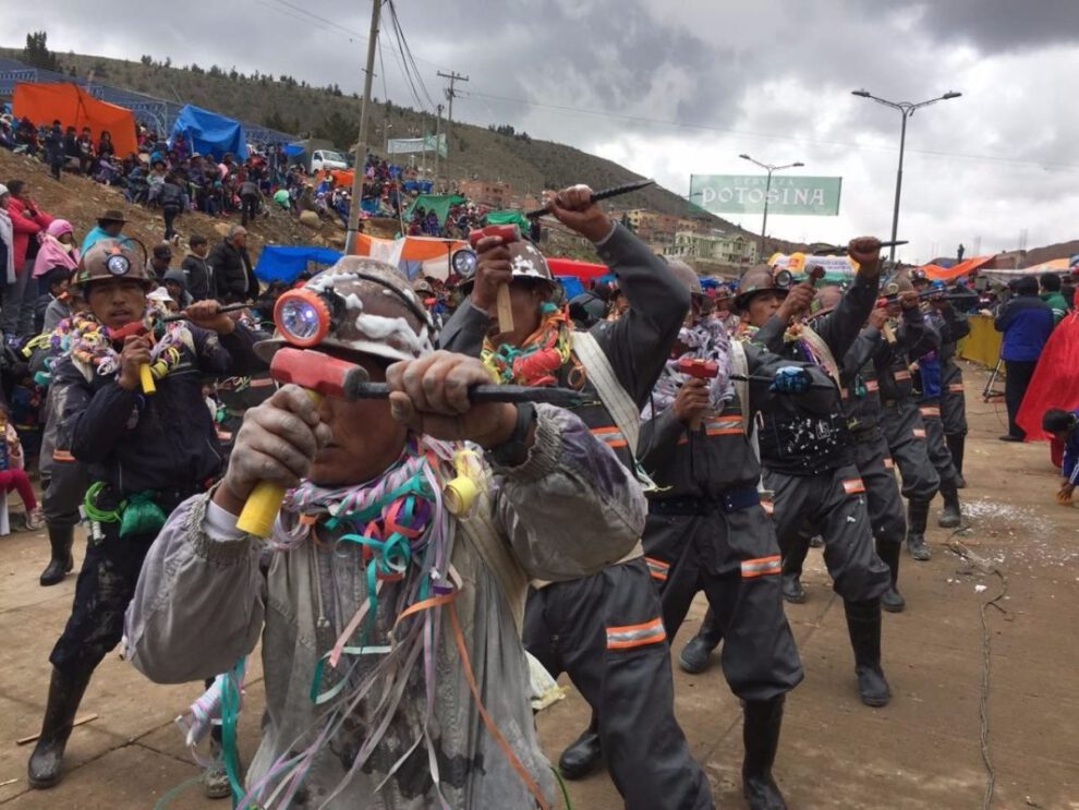 Rubén Blanco racismo danza mineritos