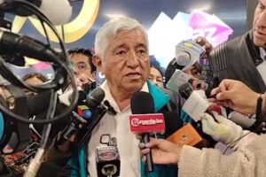 El alcalde de La Paz, Iván Arias advierte sobre el litio en Bolivia