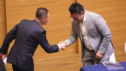 Contrato de litio en Bolivia firmado por Alarcón y CBC