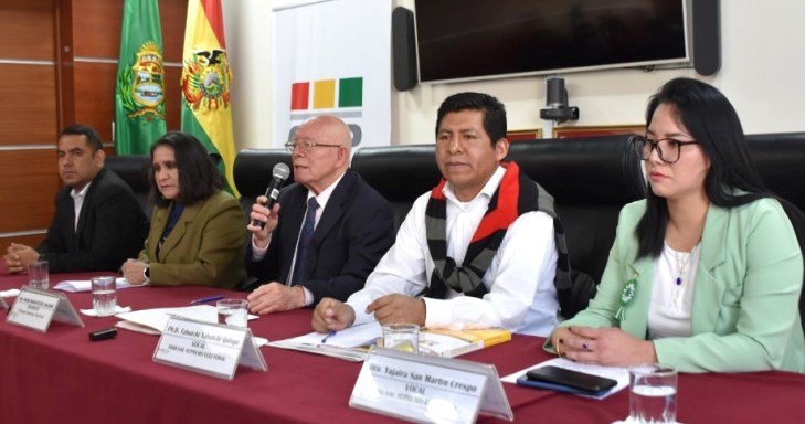 Cumbre por la Democracia para elecciones de 2025