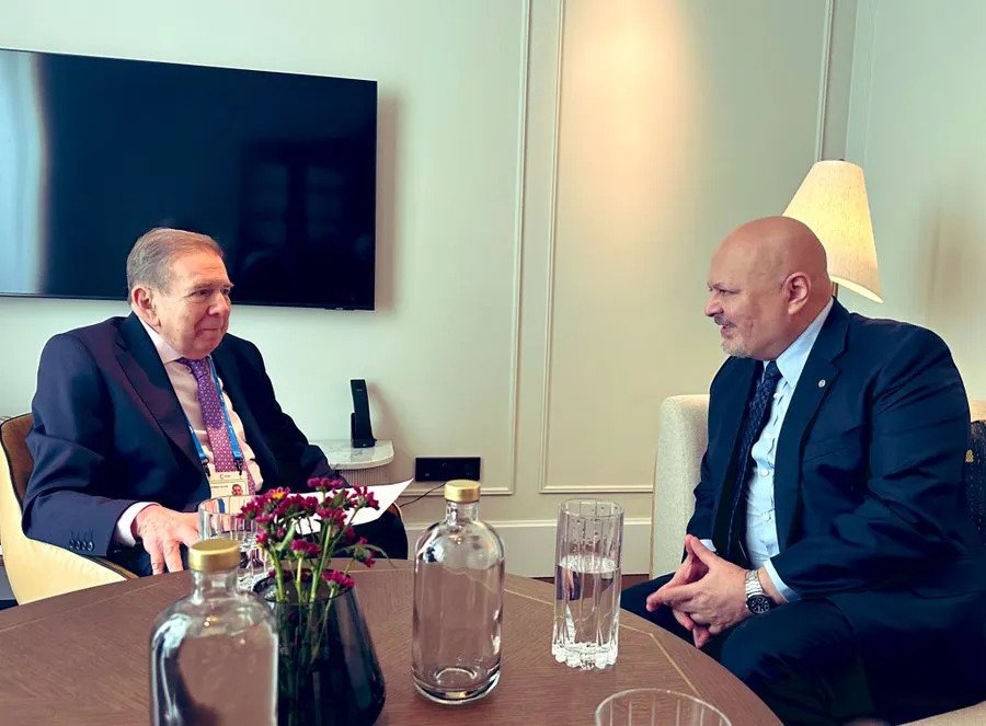 Edmundo González Urrutia se reúne con fiscal de la CPI