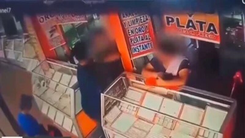 Asalto a joyería en Santa Cruz