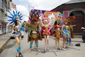 Carnaval de Oruro 2025 en la calle La Paz