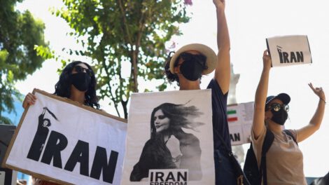Protestas en Irán tras asesinato de estudiante universitario