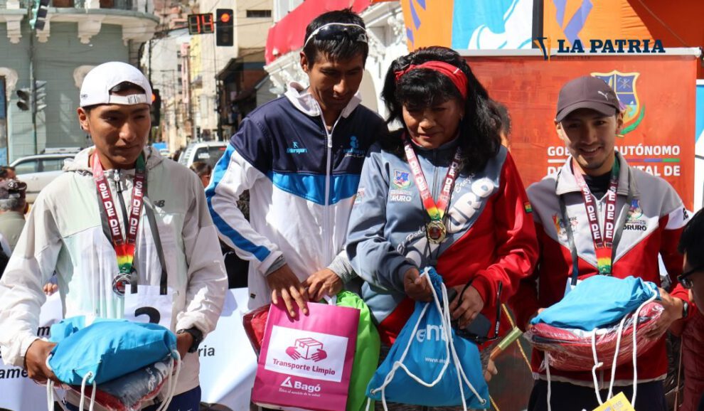 Carrera Pedestre 10 de Febrero ganada por Daniel Toroya