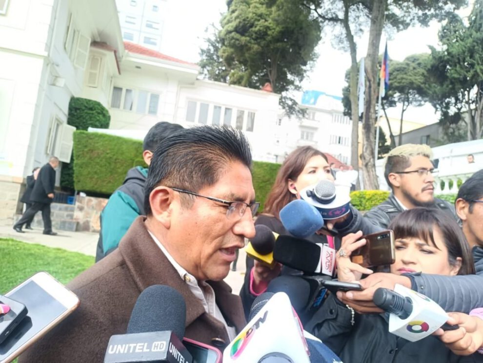 Félix Patzi ratifica su invitación a Andrónico para consolidar un bloque de izquierda