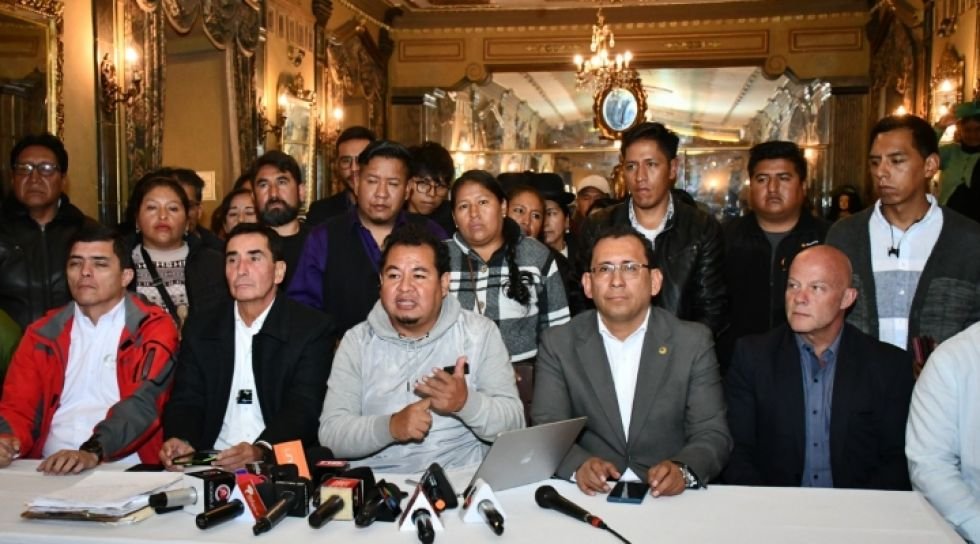 Comité Multisectorial Potosí discute demandas sobre litio