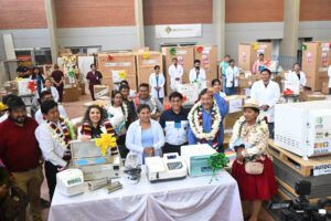 Equipamiento médico en Bolivia para mejorar la salud pública