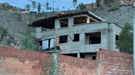 Deslizamiento de tierra en La Paz