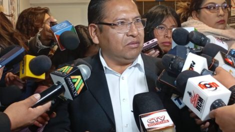 Contratos de litio en Oruro según Juan José Jauregui