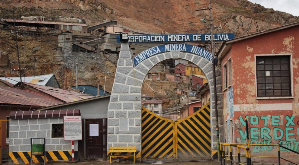 Renovación de matrícula de comercio para empresas mineras