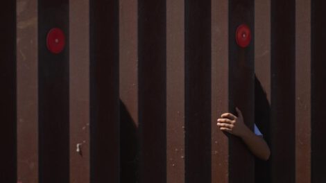 Fondos de ayuda para menores migrantes no acompañados en EE.UU.