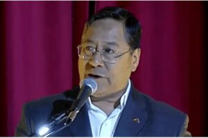 Presidente Arce abucheos en congreso de Fencomin