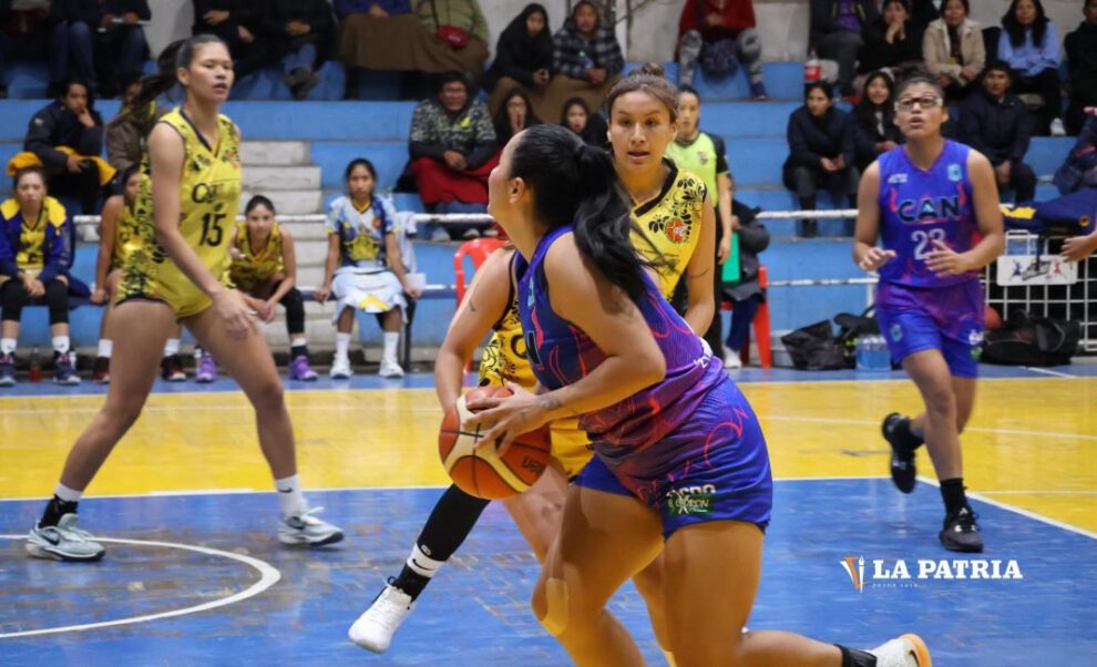 Libobásquet U-25 en el coliseo Luis Lazzo Quinteros