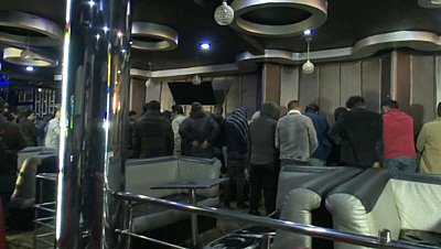 Operativo policial en La Paz desmantela bar clandestino