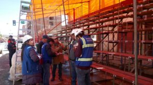 Inspección a graderías en la ruta del Carnaval de Oruro