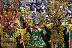 Turismo en Bolivia cae 40% por escasez de dólares