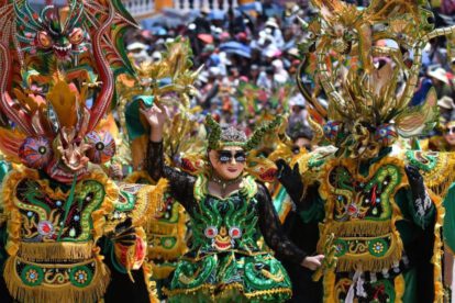 Turismo en Bolivia cae 40% por escasez de dólares
