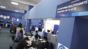 Restricción de celulares en Impuestos Nacionales