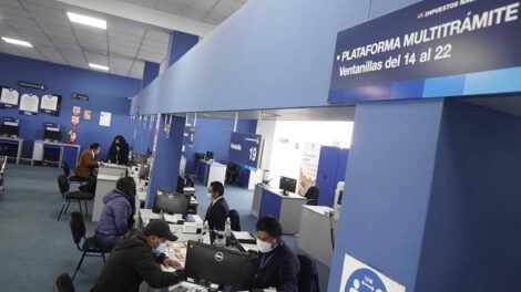 Restricción de celulares en Impuestos Nacionales