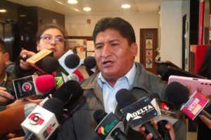 Créditos para proyectos industriales en Bolivia anunciados por el diputado Andrés Flores