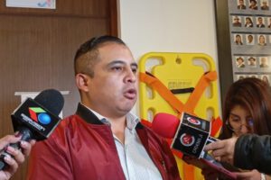 Alberto Astorga exhorta a Samuel Doria Medina a evitar ataques dentro del bloque de unidad