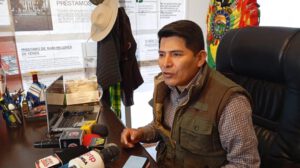 Senador Vargas rechaza transfugio al partido Frente Para la Victoria