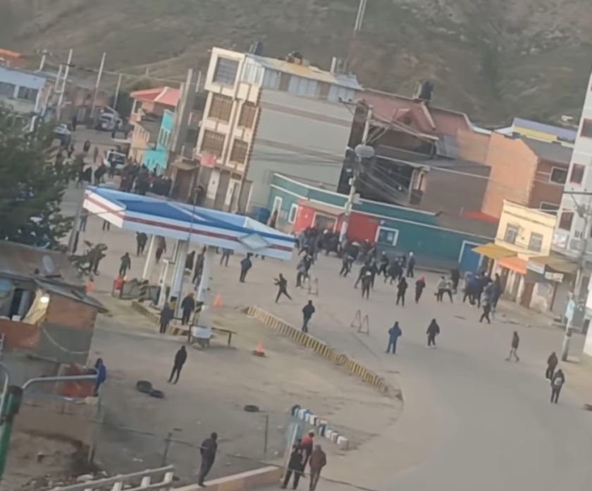 Enfrentamiento transporte Uncía